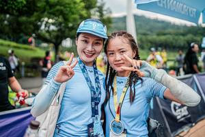 BIB: 2006
                            <button type="button" onclick="openModal(22790503)" class="btn btn-primary btn-sm float-right btn-popup" data-toggle="modal" data-target=".modal-high-quality">
                        <i class="fas fa-shopping-cart"></i> Add to Cart
                    </button>
                                            <button type="button" onclick="isThisMe(22790503, true)" class="btn btn-success btn-sm float-right btn-popup btn-isme hidden" data-toggle="tooltip" data-placement="bottom" title="นี่คือรูปของคุณใช่ไหม คลิกที่นี่เพื่อเอาเข้าอัลบั้ม">
                        <i class="fas fa-plus"></i> Add to album
                    </button>
                    <button type="button" onclick="isThisMe(22790503, false)" class="btn btn-warning btn-sm float-right btn-popup btn-isnotme hidden">
                        <i class="fas fa-ban"></i> Remove from album
                    </button>